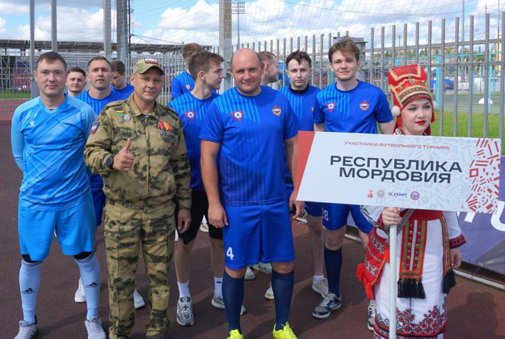 Саранск собрал медиков-футболистов